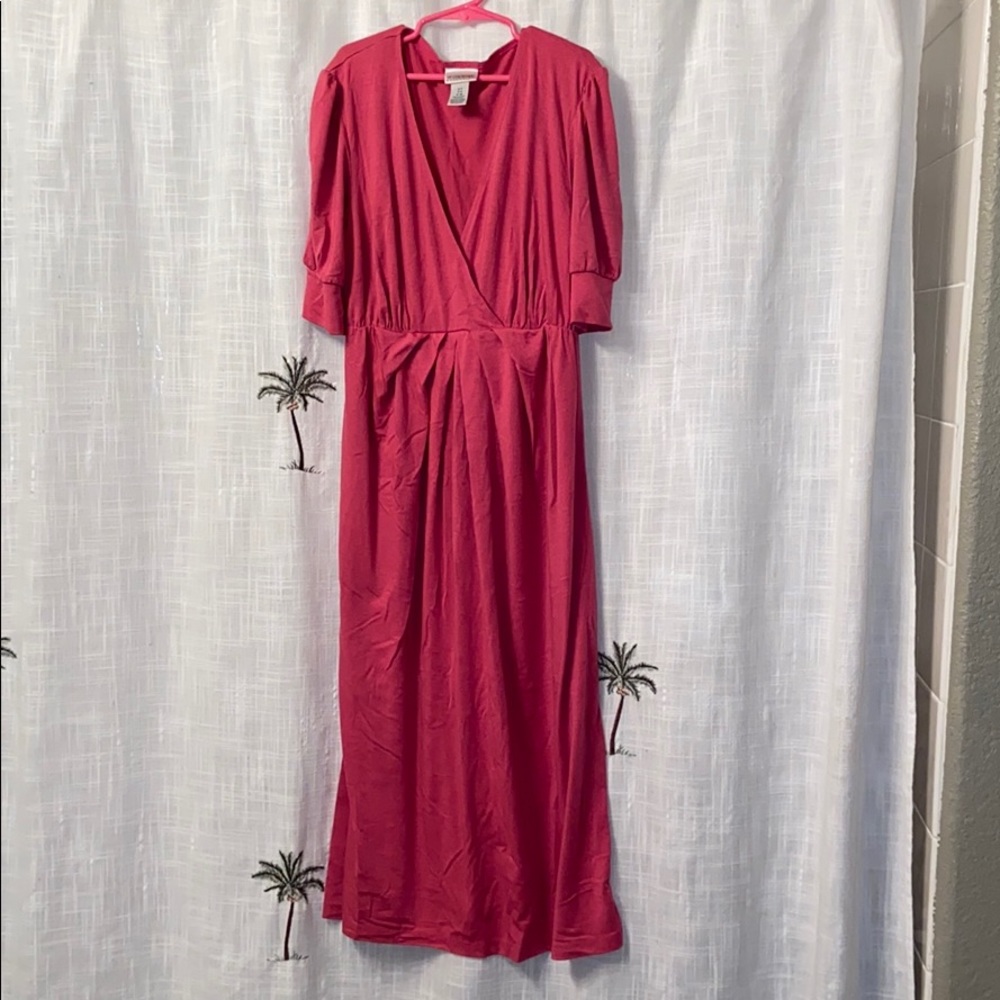 Cute maternity dress